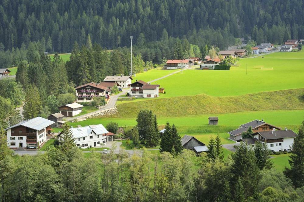 Haus Alpina Διαμέρισμα Häselgehr Εξωτερικό φωτογραφία